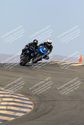 media/Mar-28-2022-Superbike Trackdays (Mon) [[b8603d0f67]]/Open Track Time/Turns 9 and 10/